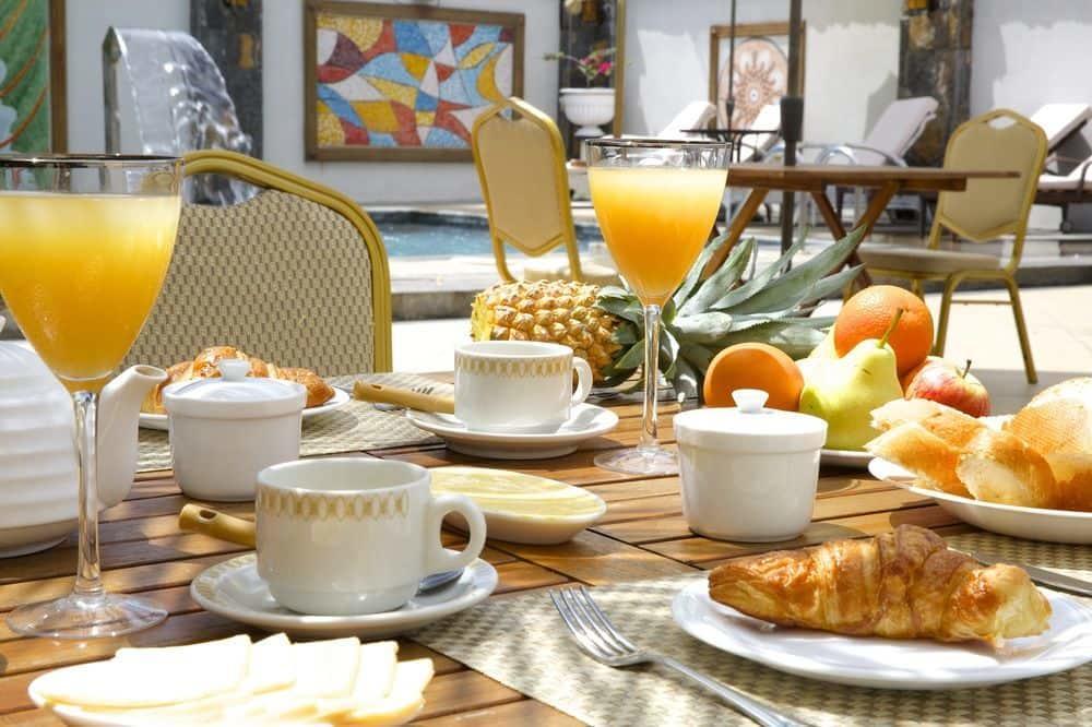 Hotel Poste La Fayette ป๊อสเตอ ลาฟาแยตต์ ภายนอก รูปภาพ